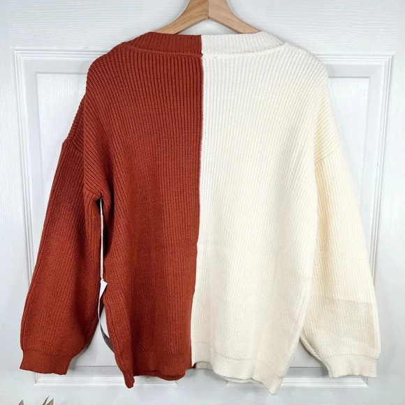 Lumiere V-Neck Color Block Pullover Sweater Size M Cream and Rust Brown - Picture 3 of 10